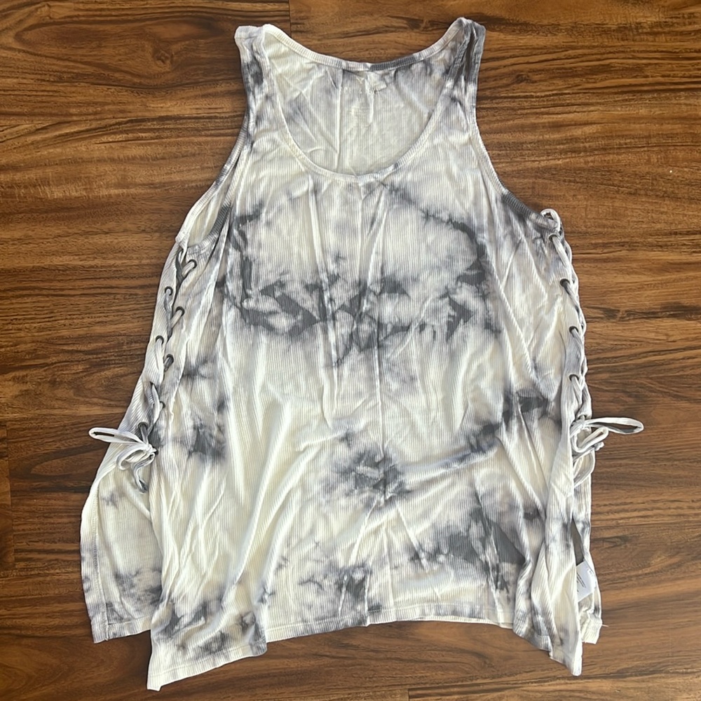 Tank top with ties